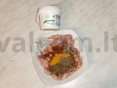 Patiekalas iš cukinijų „Saulės ratas“ Žingsnis 2