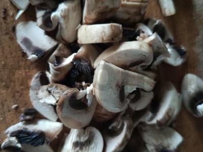 Makaronai su pievagrybiais ir sūriu Žingsnis 2