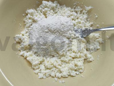 Pyragėliai su varške ir vanilinu tinginiai Žingsnis 2