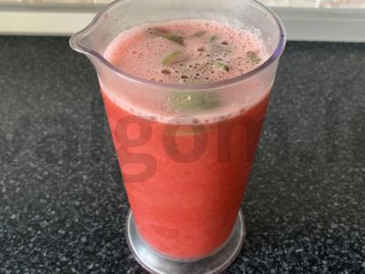 Uogų mochito su vynuogių sultimis Žingsnis 6