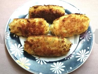 Koteliai iš Tolimųjų Rytų menkės džiūvėsėliuose pagrindine nuotrauka