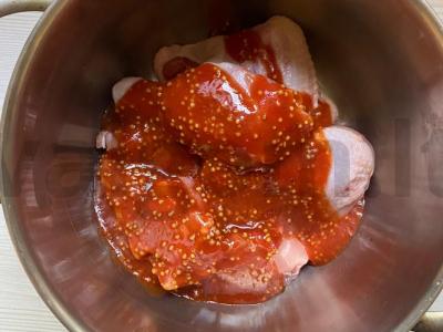 Kepintos vištienos sparneliai, šlaunelės ir blauzdos Žingsnis 3