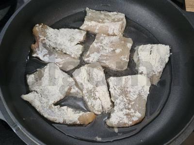 Keptas ešerio filė su bulvių koše Žingsnis 2