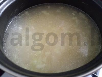 Borščas su troškintomis daržovėmis ir burokėlių sultimis Žingsnis 8