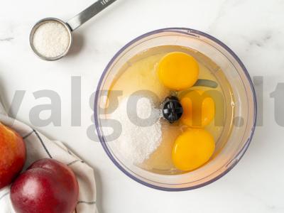 Varškės apkepas su nektarinais Žingsnis 1