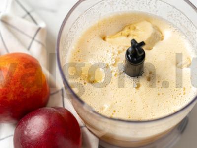 Varškės apkepas su nektarinais Žingsnis 2