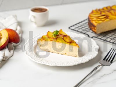 Varškės apkepas su nektarinais pagrindine nuotrauka