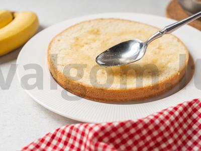 Tortas su bananų kremu Žingsnis 9