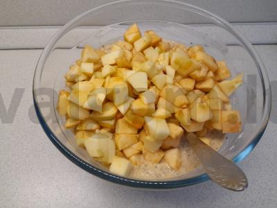 Avižiniai sausainiai su obuolių gabaliukais ir cinamonu Žingsnis 4