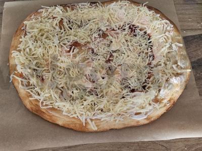 Skani pica su sūriu ir dešra Žingsnis 4