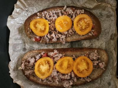 Tostai su faršu ir sūriu oro grilyje Žingsnis 4