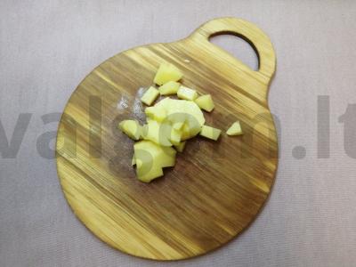 Sriuba su makaronais ant ančių sultinio Žingsnis 2