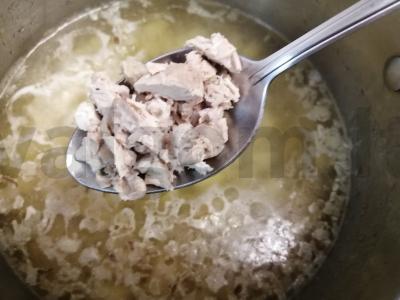 Sriuba su makaronais ant ančių sultinio Žingsnis 8