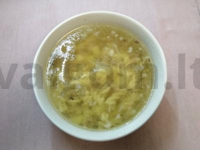 Sriuba su makaronais ant ančių sultinio pagrindine nuotrauka