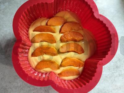 Švelnus abrikosų pyragas prie arbatos Žingsnis 6