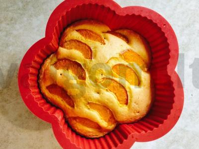 Švelnus abrikosų pyragas prie arbatos Žingsnis 7