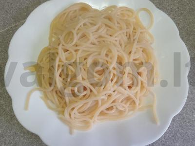 Spagečiai su voveraitėmis ir vištienos krūtinėle Žingsnis 6