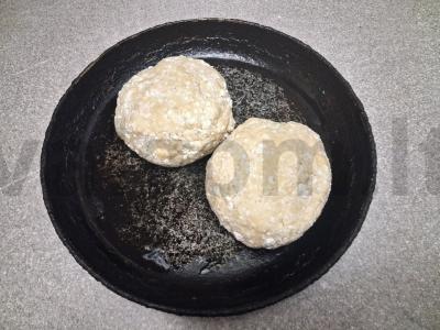 Varškės bandelės su dešra ir sūriu pusryčiams Žingsnis 5