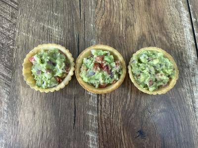 Avokado guakamolė tartaletėse Žingsnis 8