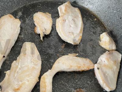 Vištienos filė po sūrio sluoksniu Žingsnis 3