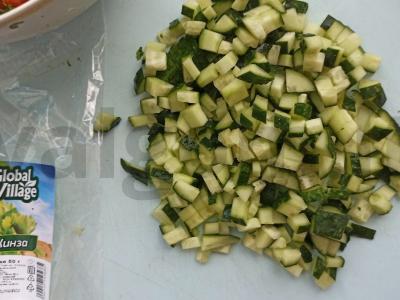 Vasaros salotos su rukola, krapais ir kalendra Žingsnis 3