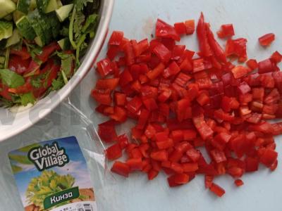 Vasaros salotos su rukola, krapais ir kalendra Žingsnis 4