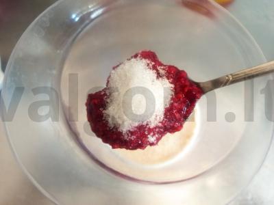 Gėrimas iš rauginto pieno „Aviečių sprogimas“ Žingsnis 3