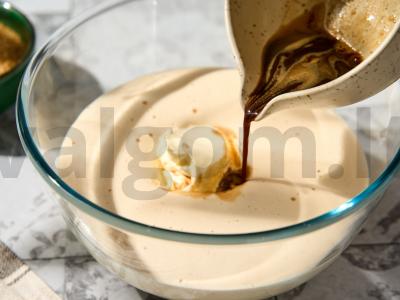 Kavos tartas su kriaušėmis Žingsnis 7