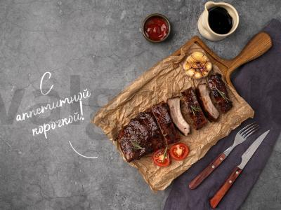 Kiaulienos šonkauliai ant grilio pagrindine nuotrauka