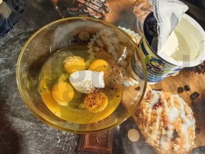 Omletas su grietine ir sūriu Žingsnis 2