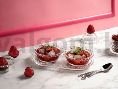 Braškės aguachile pagrindine nuotrauka