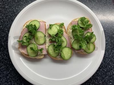 Sumuštiniai su kiauliena, daržovėmis ir sūriu Žingsnis 7