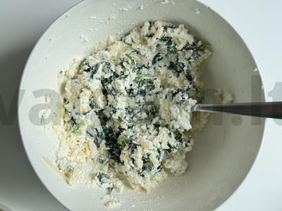 Filo tešlos ritinėliai su sūriu ir varške Žingsnis 2