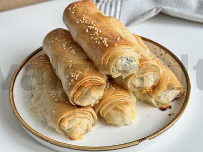 Filo tešlos ritinėliai su sūriu ir varške pagrindine nuotrauka