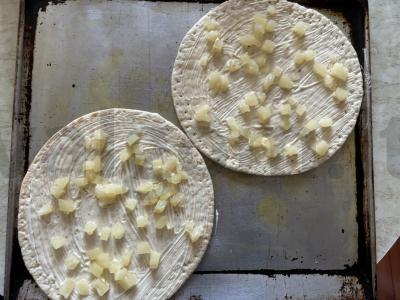 Greita pica su ananasais per 30 minučių Žingsnis 2