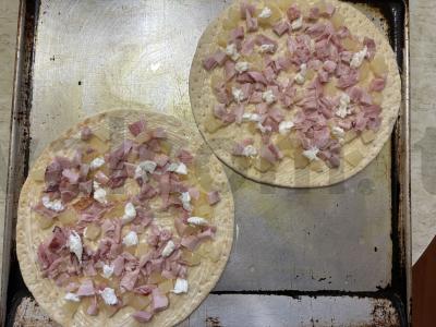 Greita pica su ananasais per 30 minučių Žingsnis 4