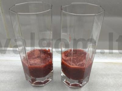 Braškinių šviežias gėrimas su minkštimu Žingsnis 3