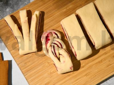 Šokoladiniai bandelės su mėlynių uogiene Žingsnis 7