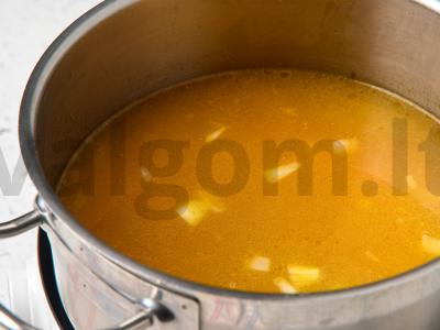 Brokolinių ir sūrio kremas-supas Žingsnis 4