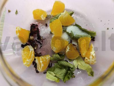 Žolelių arbata su mandarinų Žingsnis 3