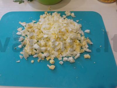 Salotas „Švelnus“ su vištienos krūtinėle Žingsnis 2