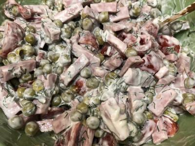 Salotas su kumpiu, pomidorais ir grietine Žingsnis 5