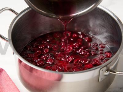 Vištiena su vyšnių padažu Žingsnis 5