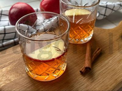 Bealkoholis obuolių sidras pagrindine nuotrauka