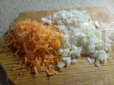 Grikių košė su apkepu ir troškiniu grietinėje Žingsnis 1