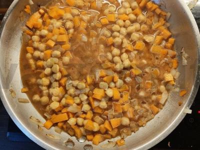 Izraelietiškas avinžirnis su rūkyta nugarine Žingsnis 3