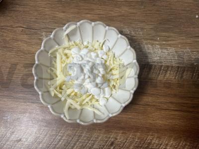 Adžarų hachapuri su suluguni sūriu orkaitėje Žingsnis 2