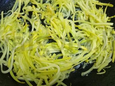 Cukinijų spageti su pesto padažu Žingsnis 3