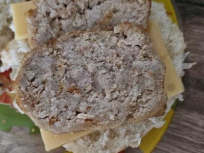 Hamburgeris su kotletu ir jalapeño Žingsnis 2