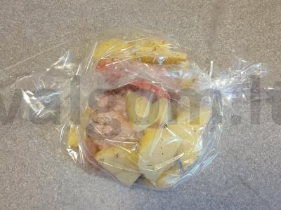 Vištienos sparneliai su bulvėmis lėtoje viryklėje Žingsnis 8